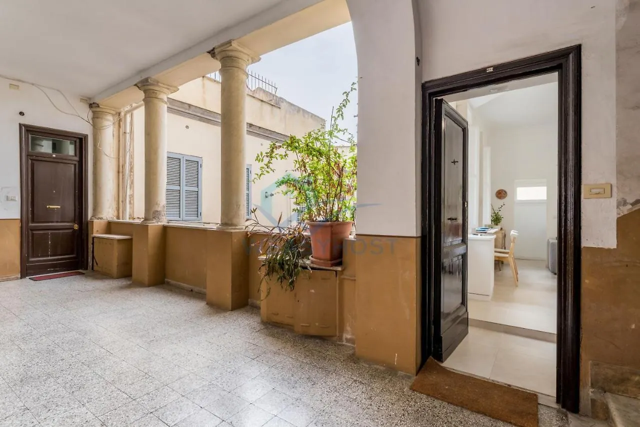 Apartment Ferienwohnung The New St. Peter'S Little Stone Rom